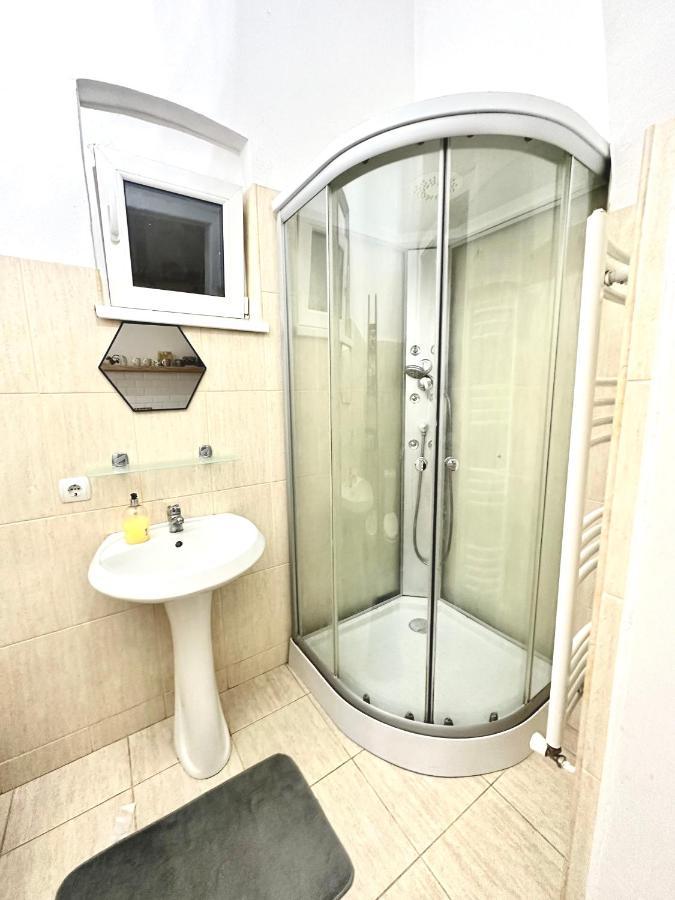 Charming Apartament City Center Timisoara Exterior foto